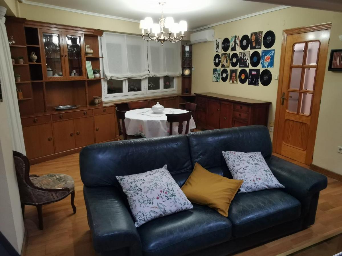 Comoda Vivienda En Huesca Extérieur photo